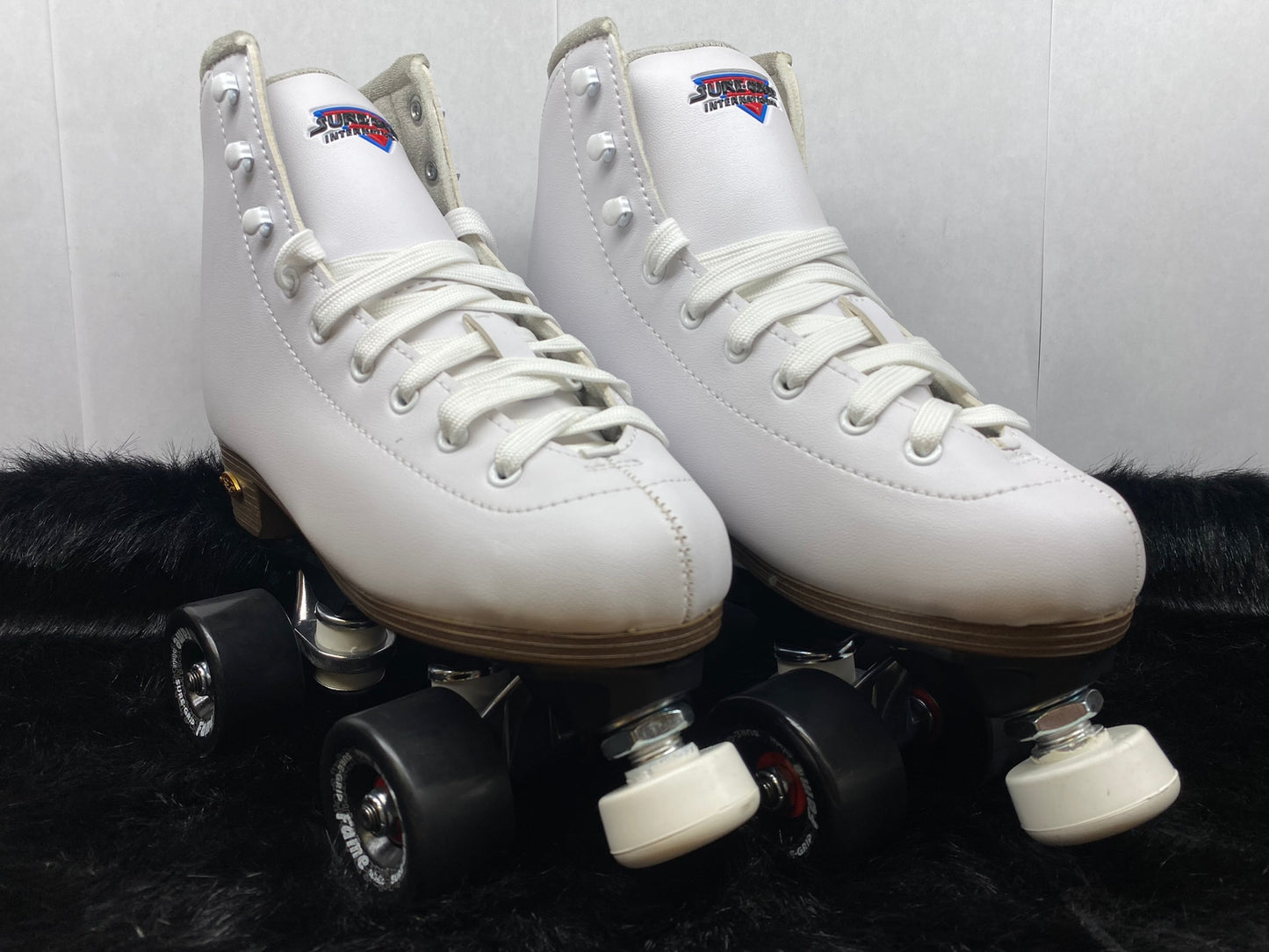 Sure Grip White Fame